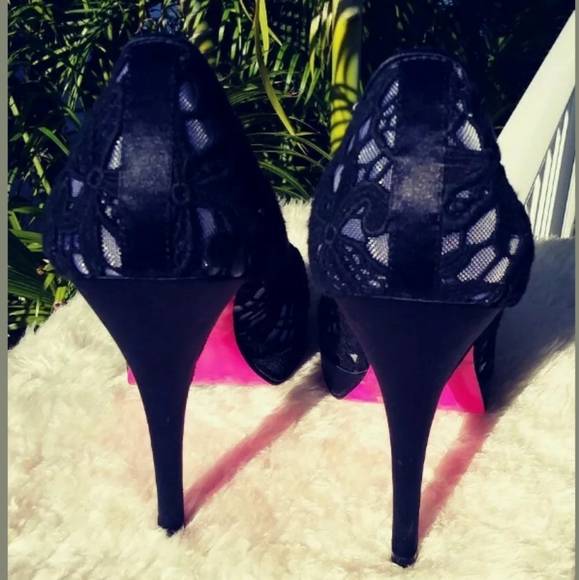 Betsey Johnson Peep Toe Heels size 10 - Picture 3 of 8